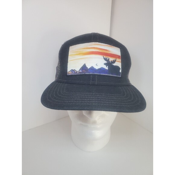 Mens Meshback Trucker Hat Artist Mountain Moose Snapback Patch NWOT - Picture 1 of 8